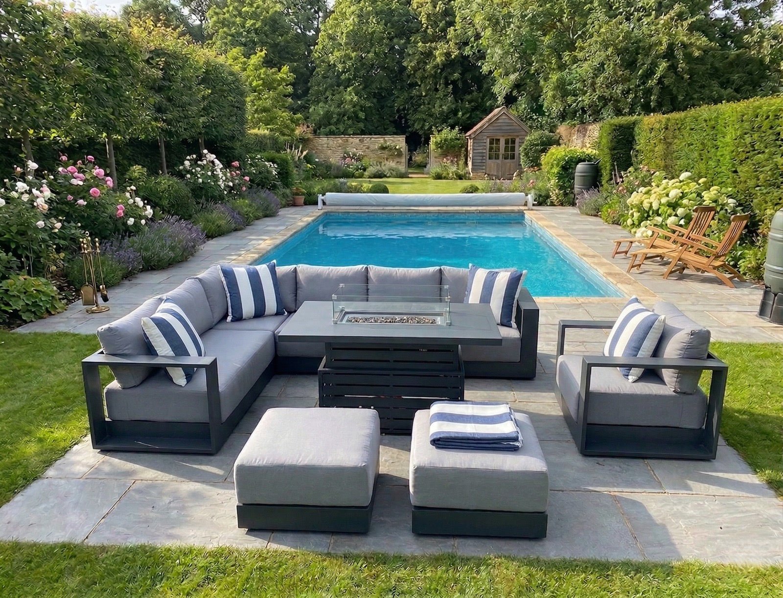 Viceroy Luxury Aluminium Sofa Set with Rise and Fall Fire Pit Table (optional chair available) Due in May - The Outlet Home